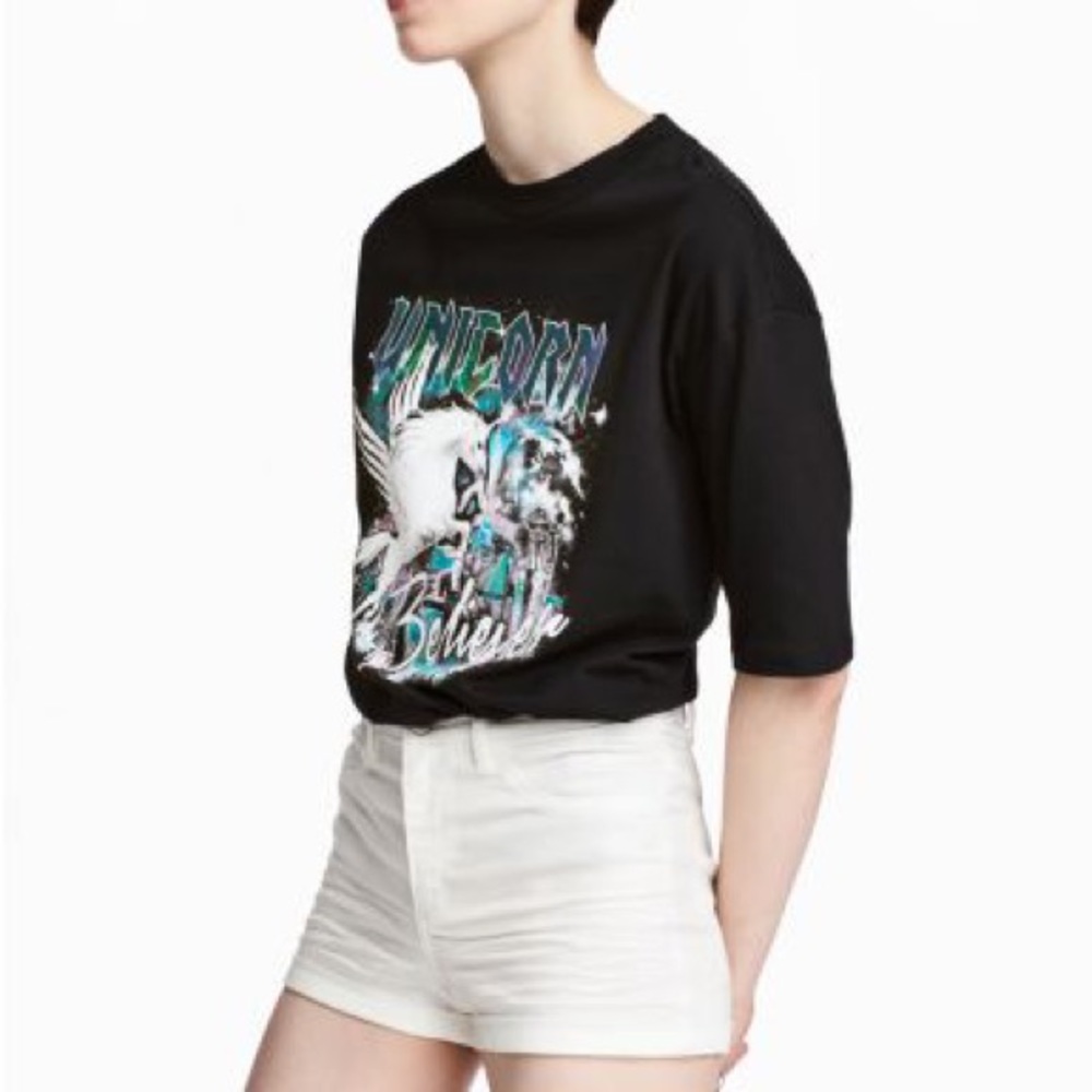 White twill shorts
